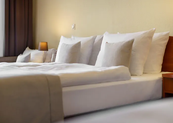 Garner St. Georg By Ihg Hotel 3*