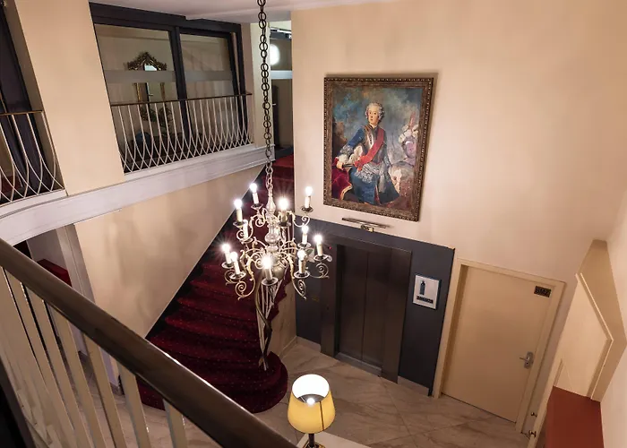 Hotel Kronprinz Hauptbahnhof 3*