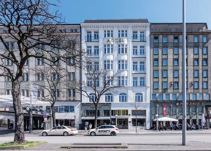 Kronprinz Hauptbahnhof Hotel 3*